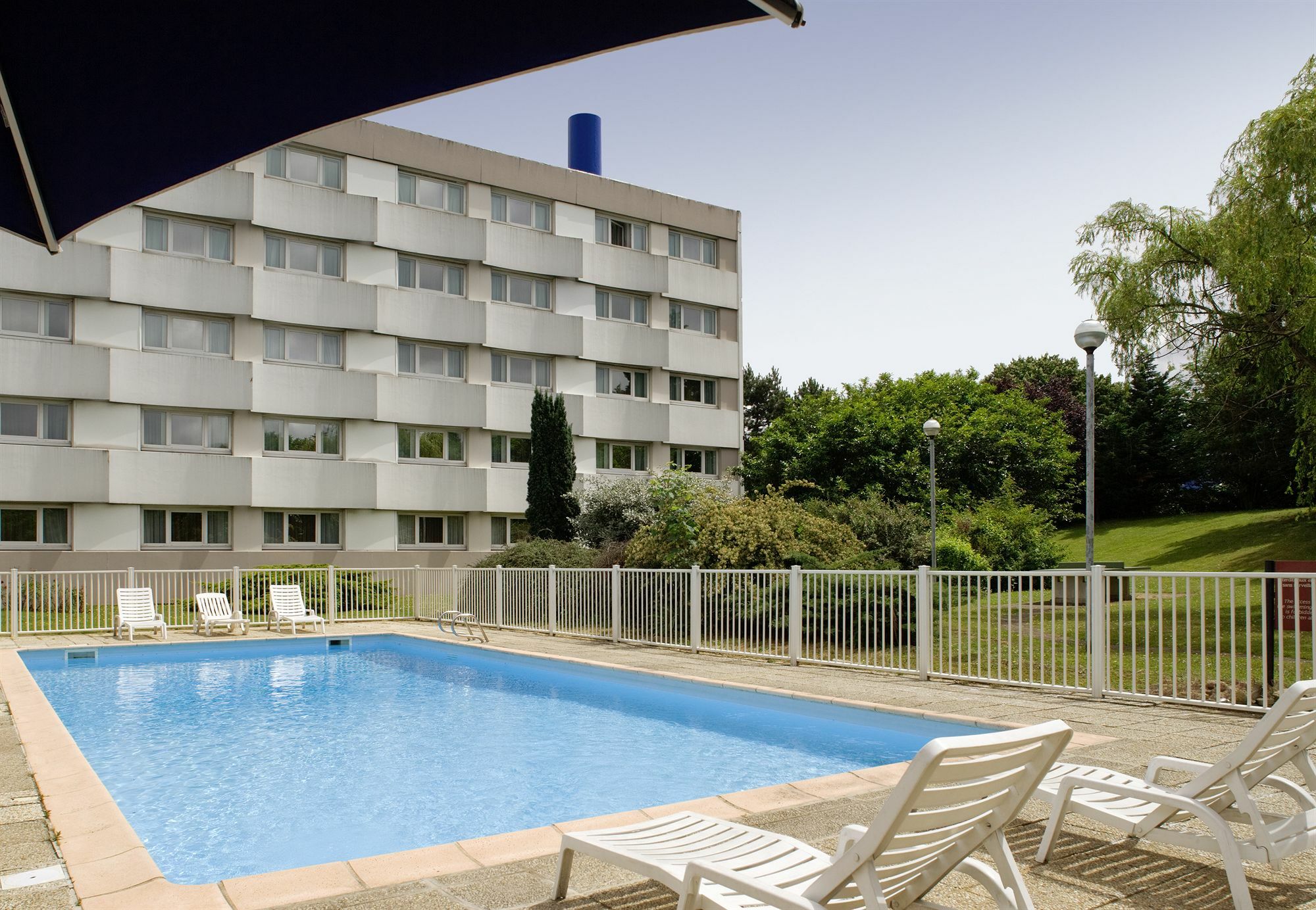 Mercure Paris Le Bourget Aeroport Le Blanc-Mesnil Exterior foto